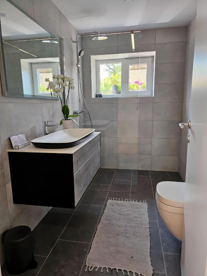 Charming Bella Hideout - Adults Only Apartment